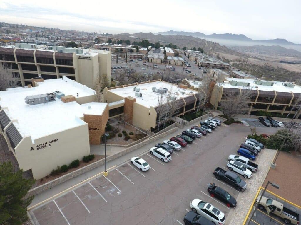 business in el paso with commercial roofing